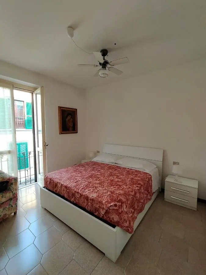 Central Guesthouse Cir 015146-Cni-01484 ミラノ