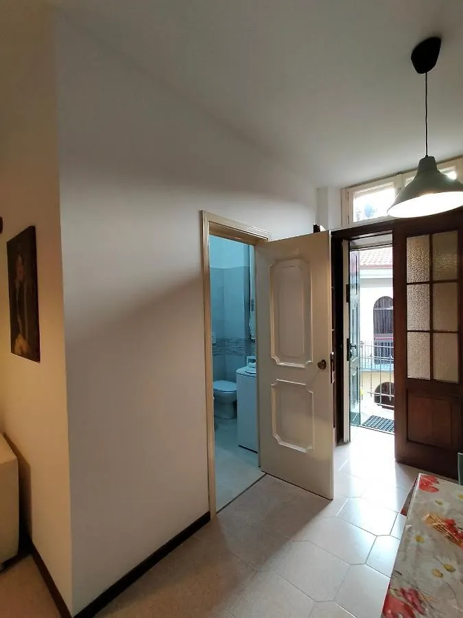 Central Guesthouse Cir 015146-Cni-01484 Milaan