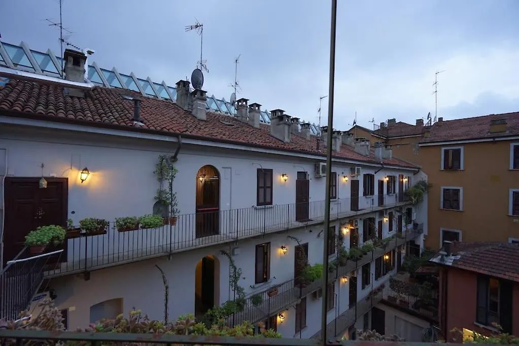 מילאנו Central Guesthouse Cir 015146-Cni-01484 דירה