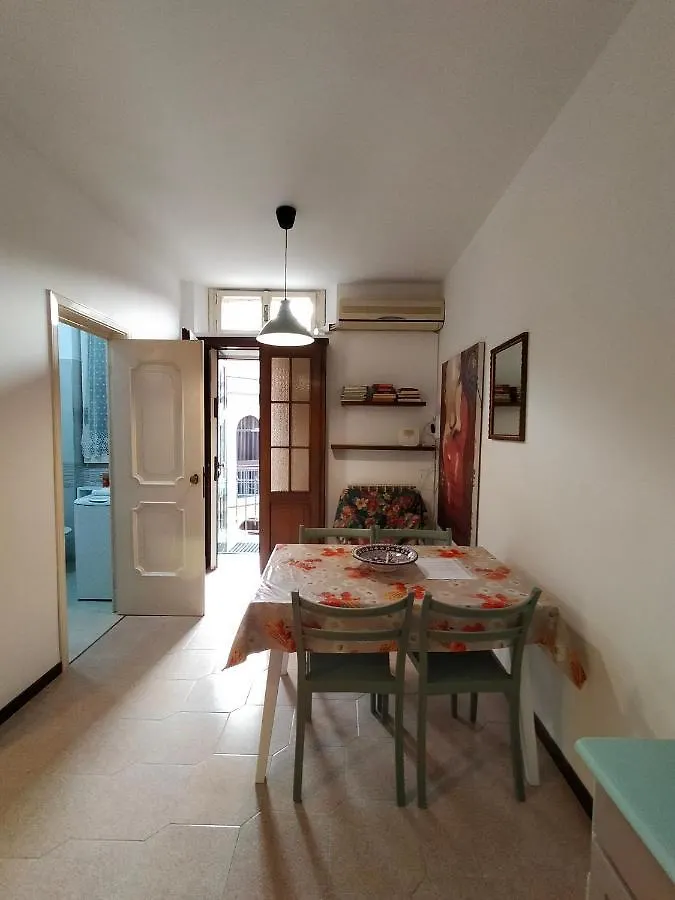 מילאנו Central Guesthouse Cir 015146-Cni-01484 דירה